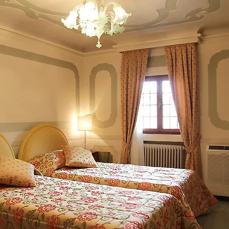 Domus Dotti V Frühstückspension Treviso