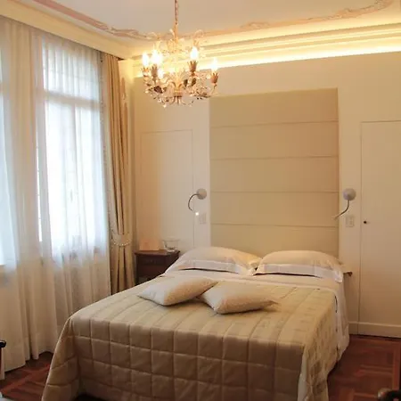 Domus Dotti V Frühstückspension