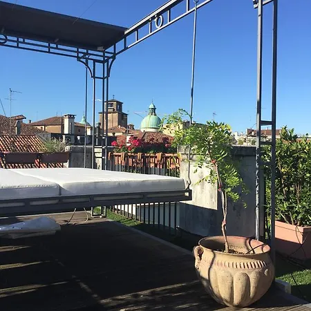 Domus Dotti V B&B 트레비소