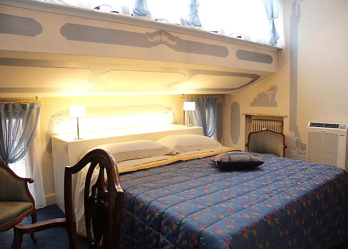 Bed & Breakfast Domus Dotti V 2*