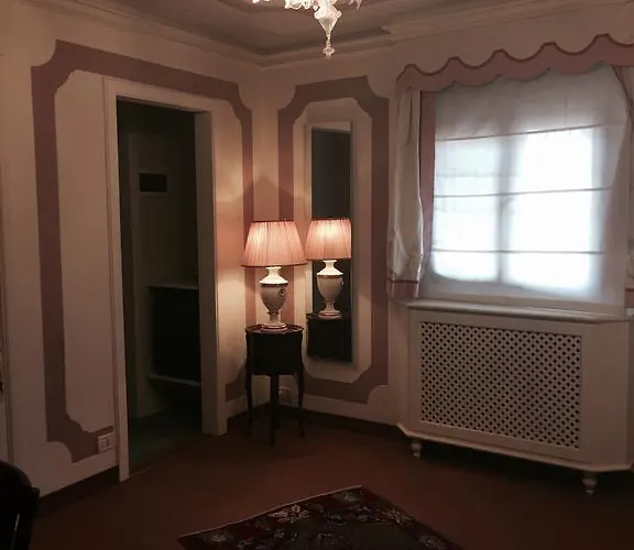 Bed & Breakfast Domus Dotti V 2*