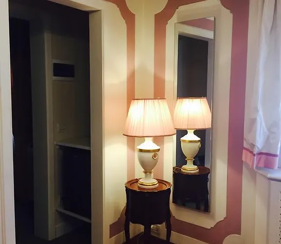 Domus Dotti V Bed & Breakfast