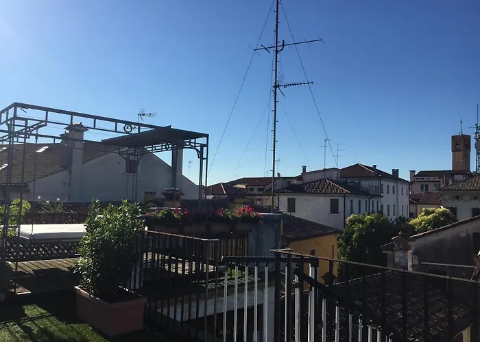 Domus Dotti V Bed & Breakfast 2*
